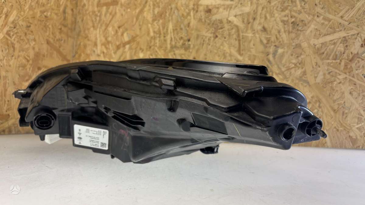 Tesla Model 3, 151495300C, Cen28242