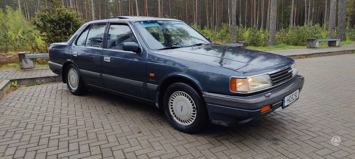 Mazda 929, 3.0 l., Седан