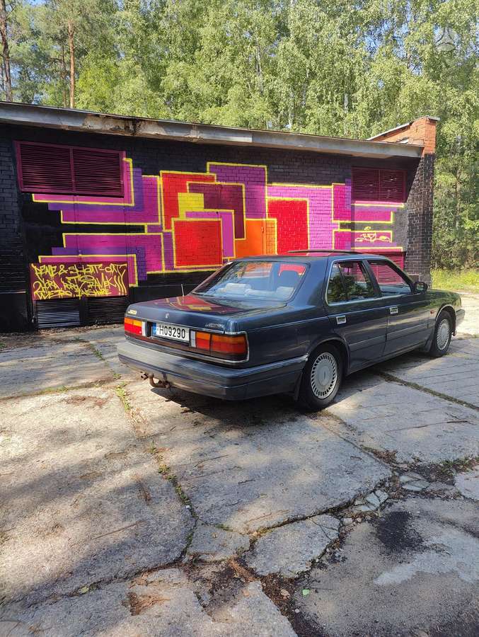 Mazda 929, 3.0 l., Седан