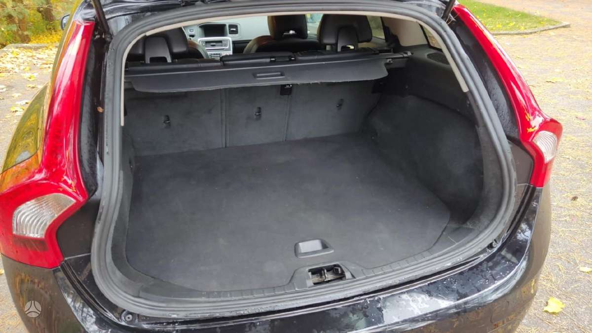 Volvo V60, 2.0 l., Универсал