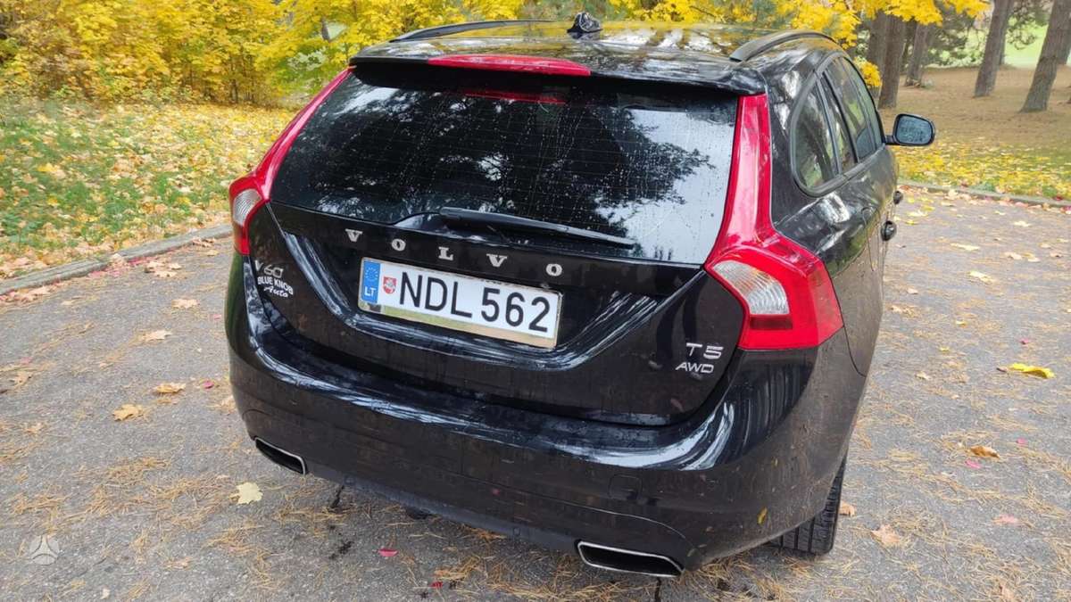 Volvo V60, 2.0 l., Универсал