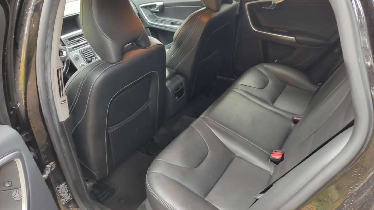 Volvo V60, 2.0 l., Универсал