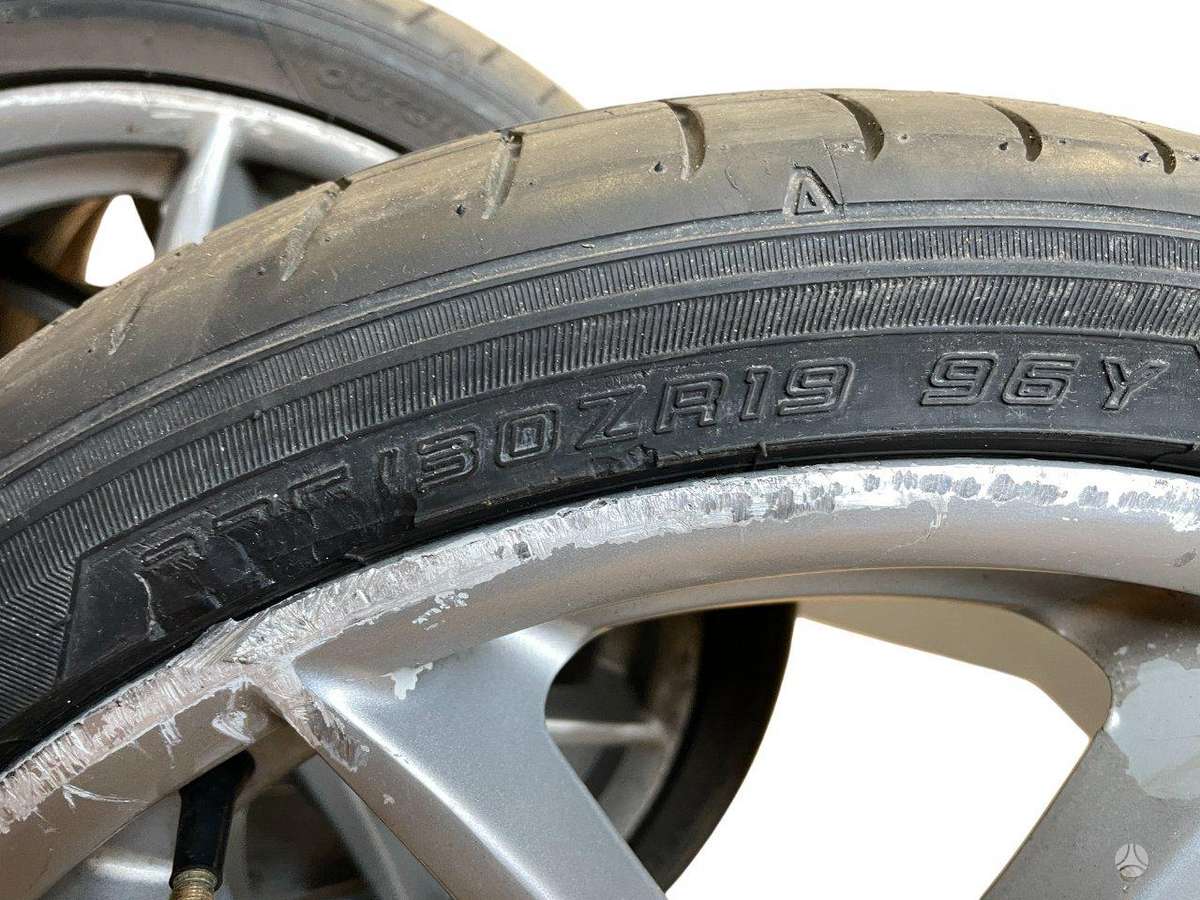 Jaguar 4R8M1007CA; 4R8M1007BB;, light alloy, R19