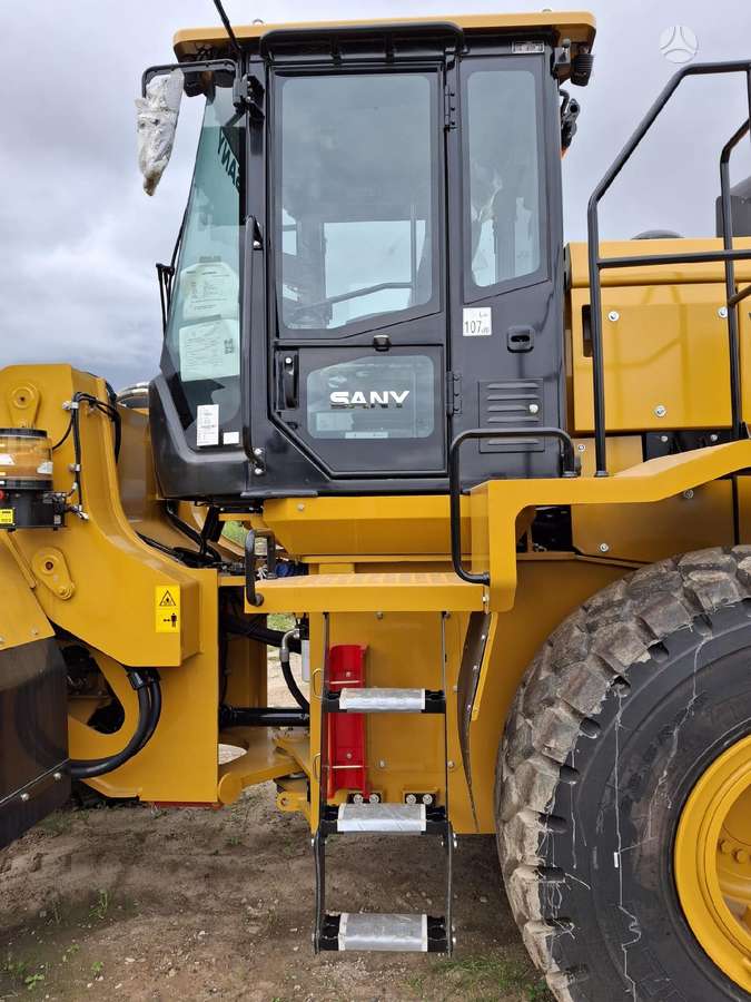 SANY SW405K, фронтальные погрузчики