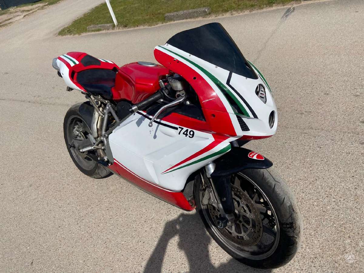 Ducati 749, sportiniai / superbikes