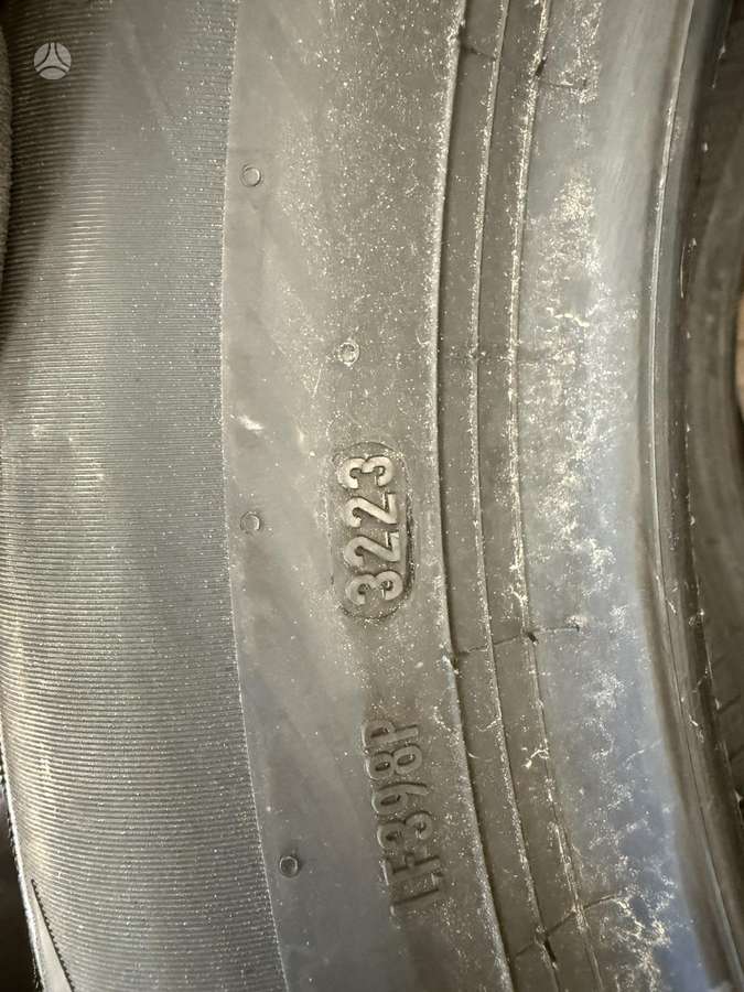 Pirelli Scorpion SF, всесезонные 235/50 R19