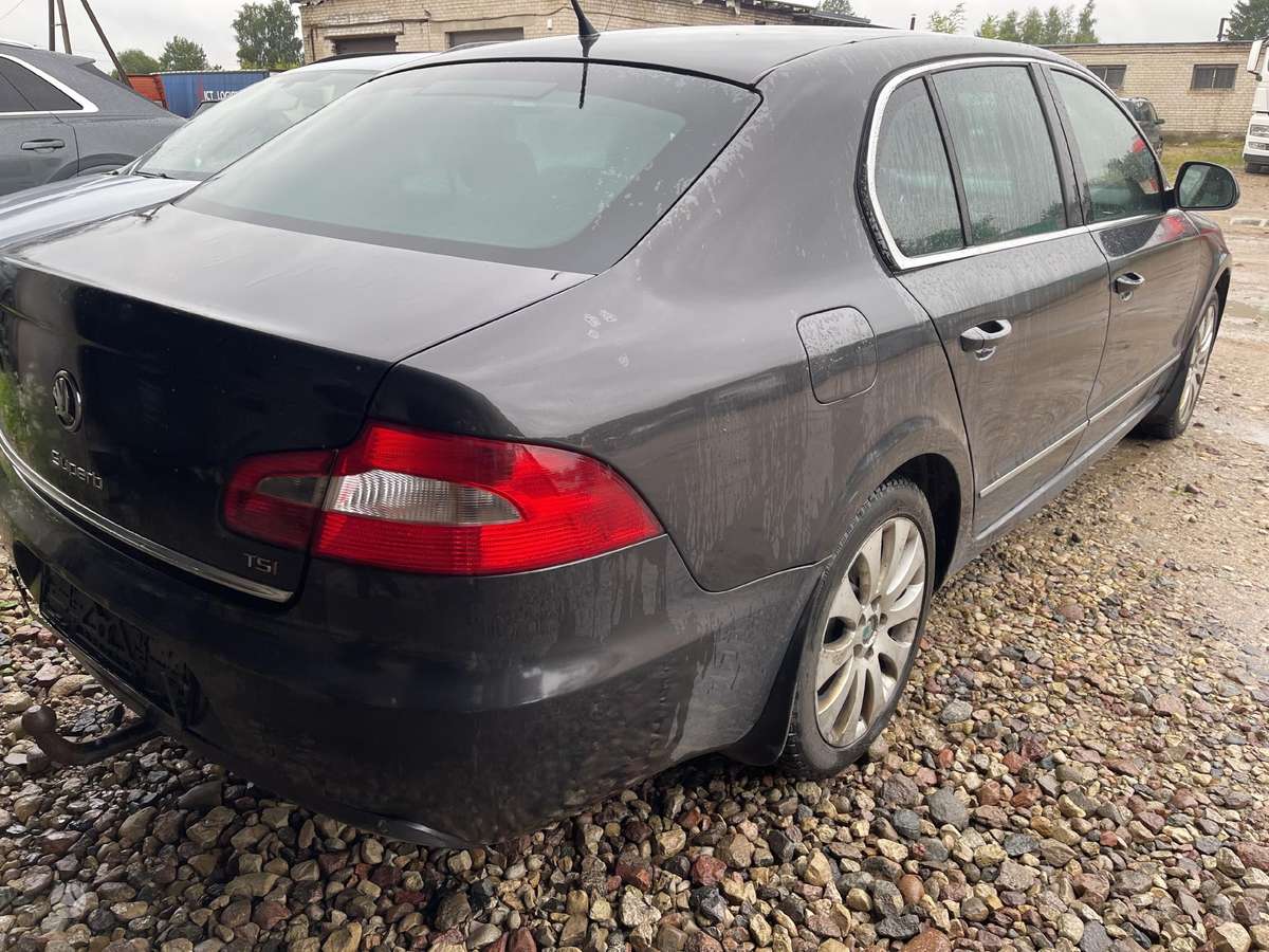 Skoda Superb по частям