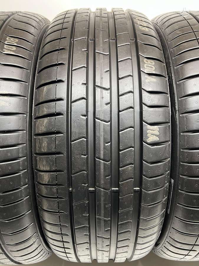 Pirelli P-Zero Seal + 99% 2021m, summer 245/35 R20