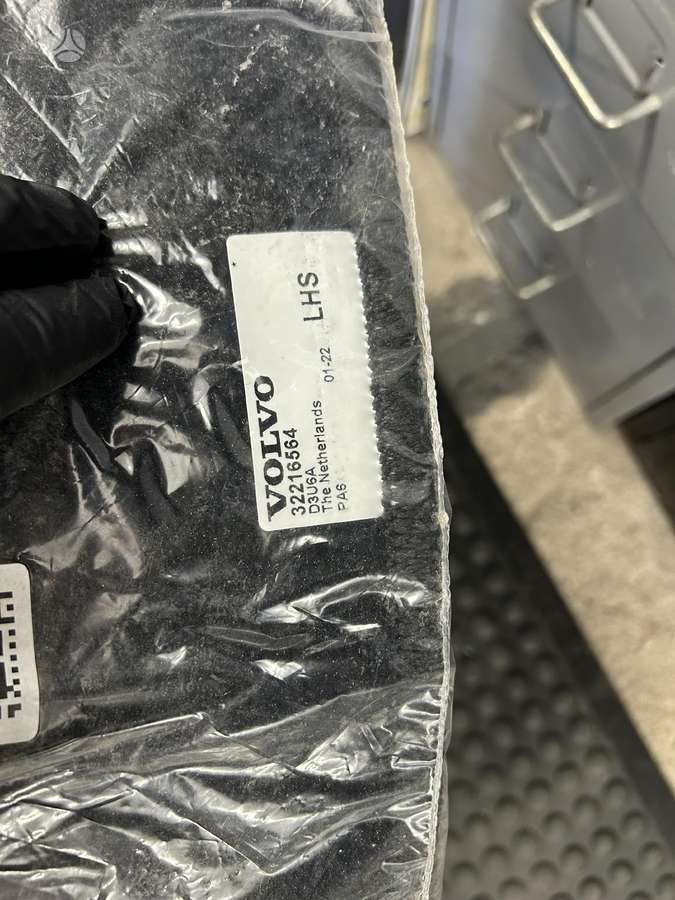 Volvo XC60, 32216555, mats