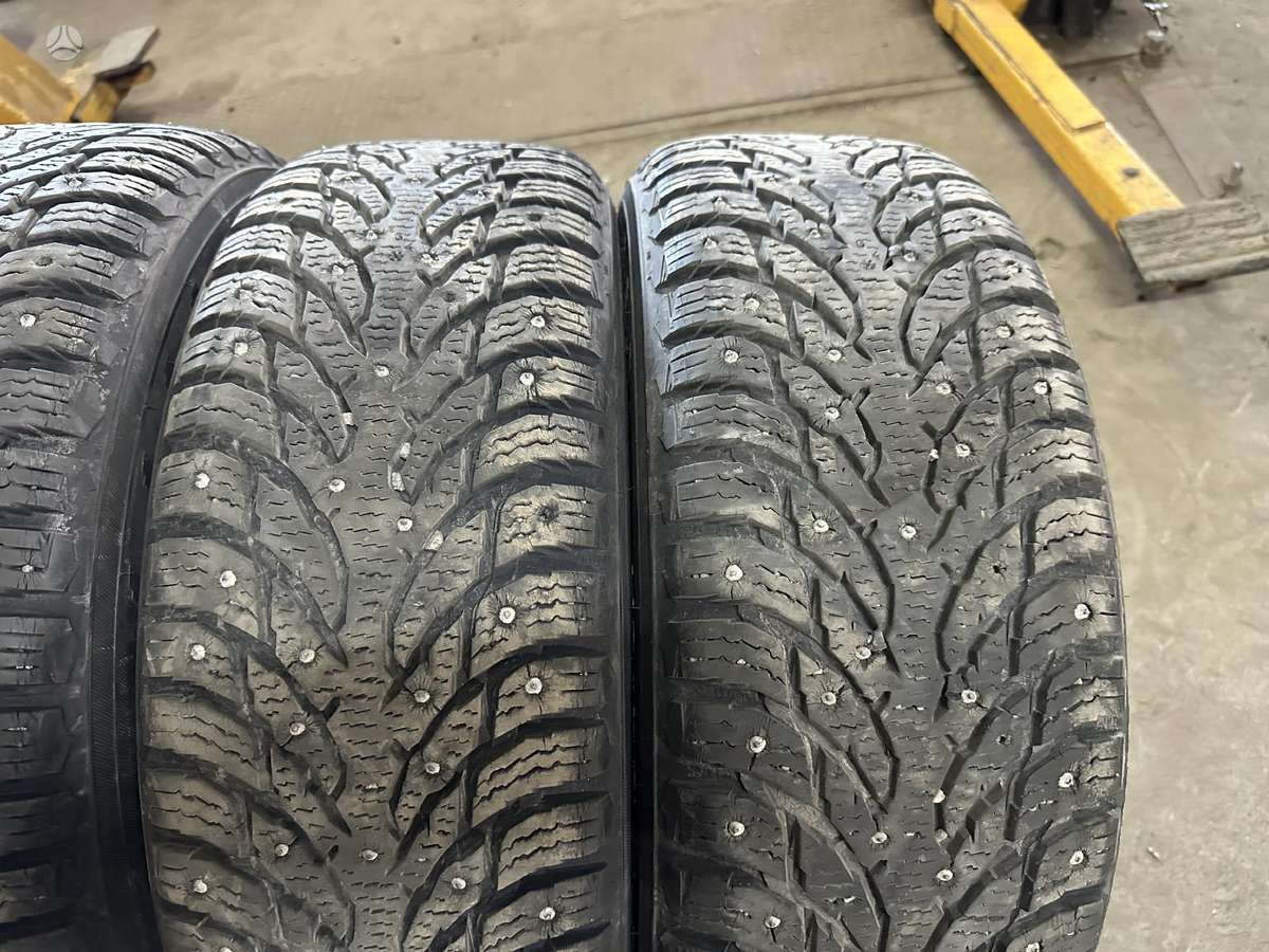 Nokian, зимние 215/65 R16