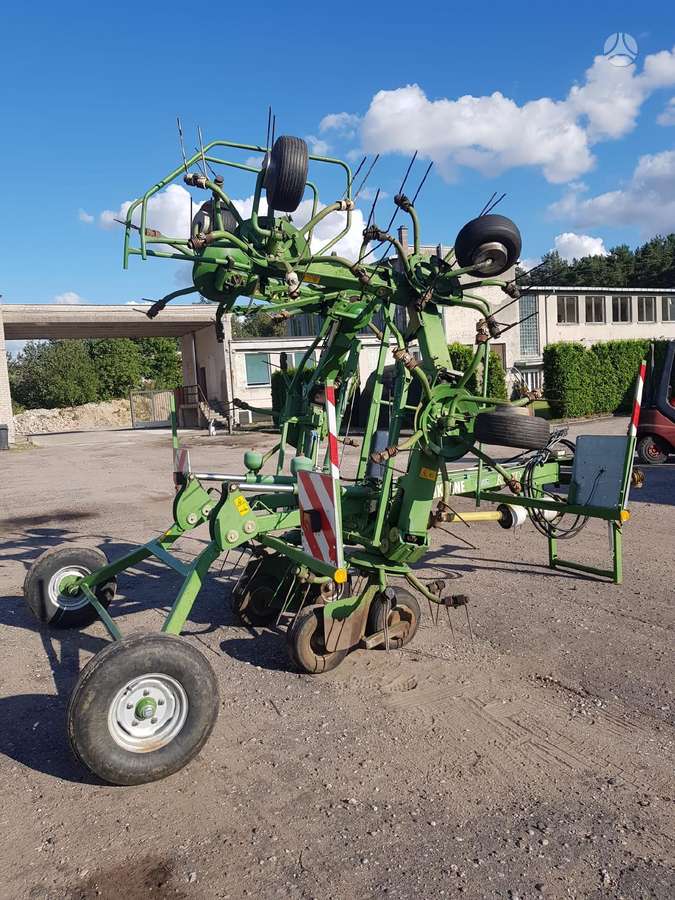 Krone KWT 850, ārdītāji
