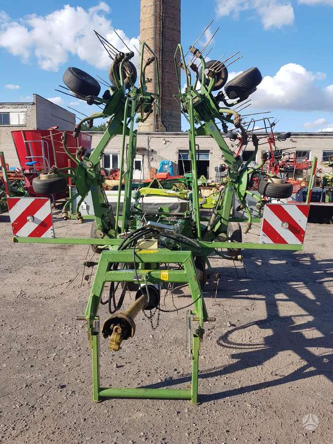 Krone KWT 850, переворачиватель