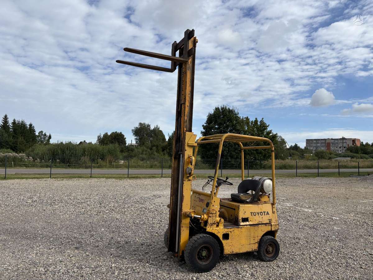 Toyota 2FG14, вилочные погрузчики