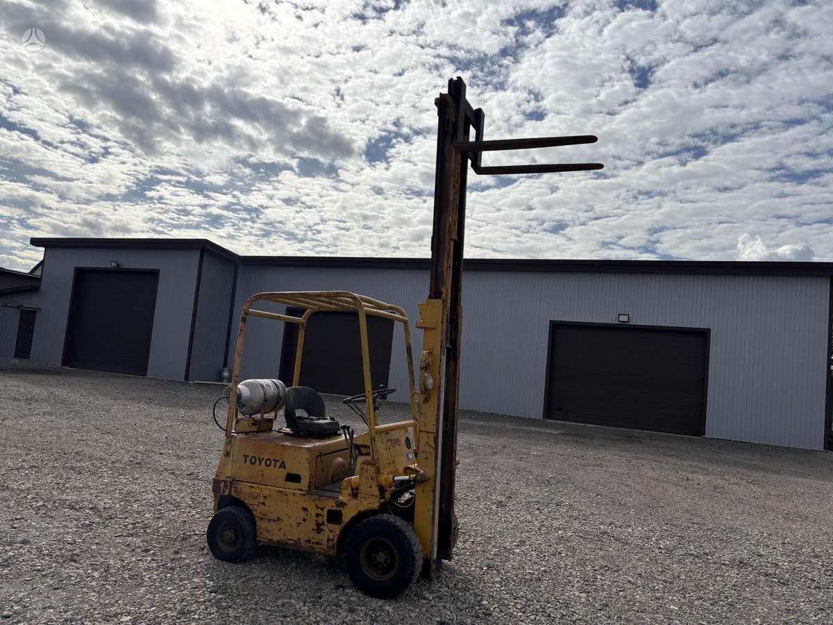 Toyota 2FG14, вилочные погрузчики