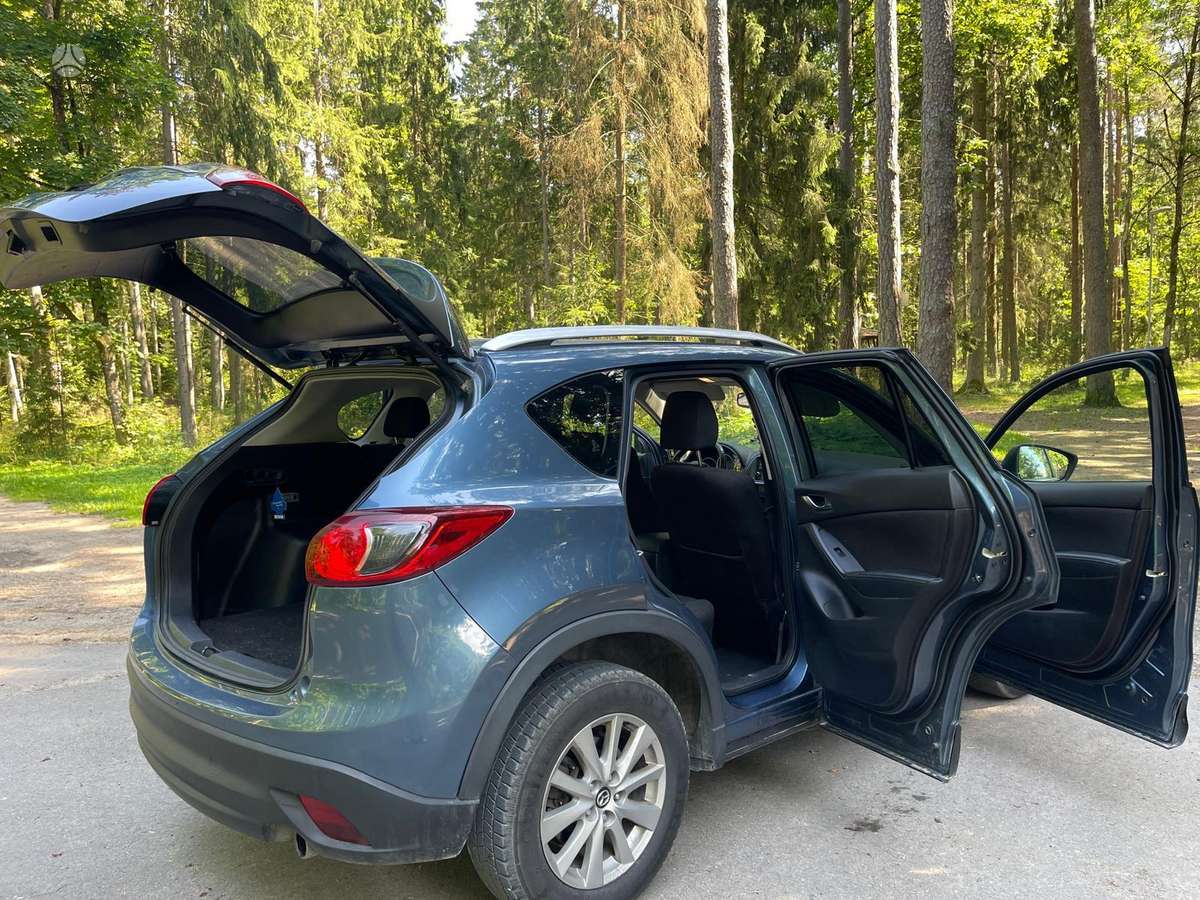 Mazda CX-5, Внедорожник / Кроссовер