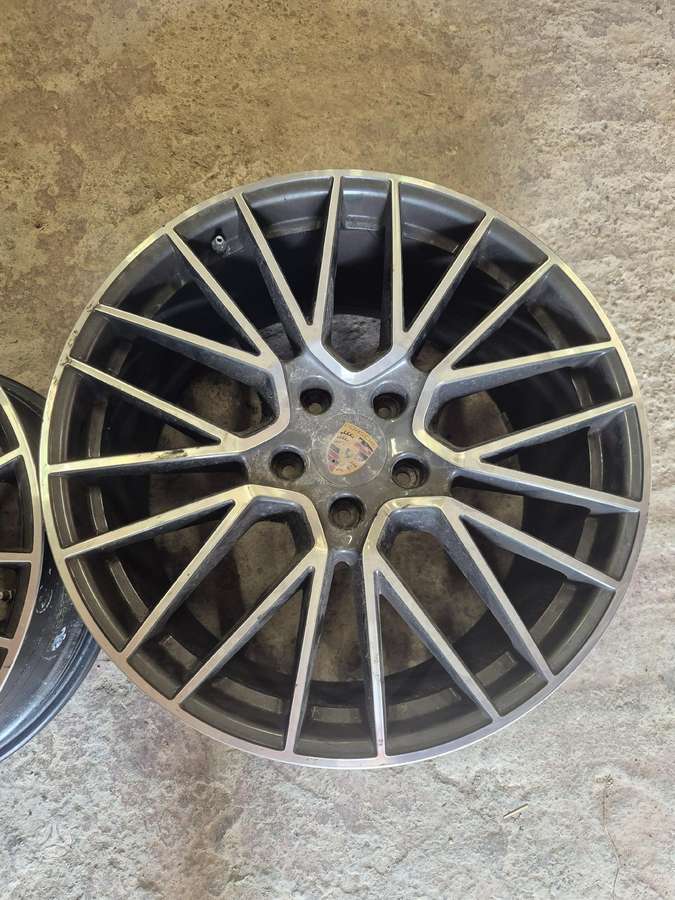 Porsche Cayenne, light alloy, R21