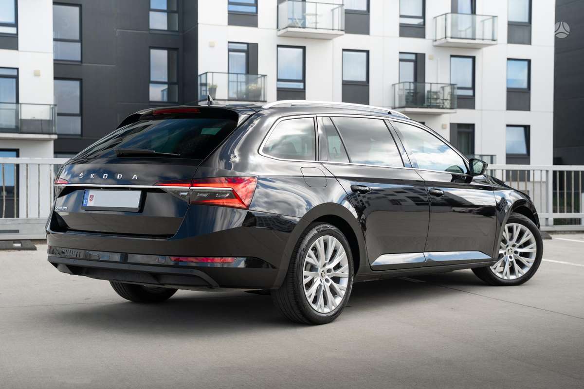 Škoda Superb - 4