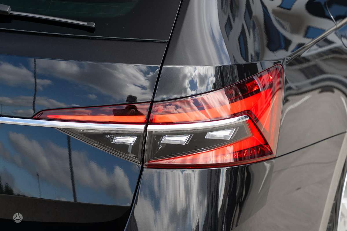 Škoda Superb - 10