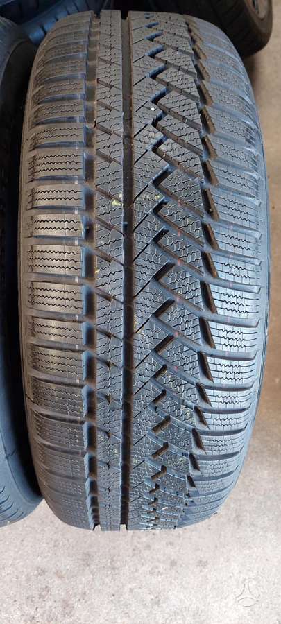 Continental, зимние 215/55 R17
