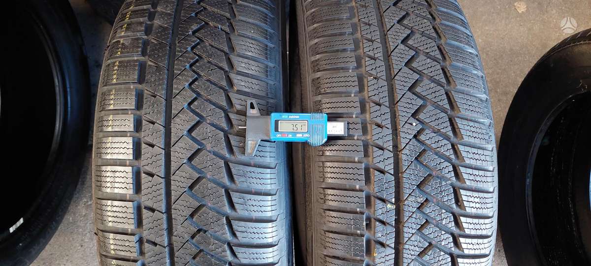 Continental, žieminės 215/55 R17