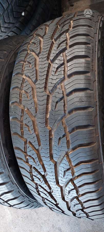 Uniroyal, всесезонные 215/55 R17