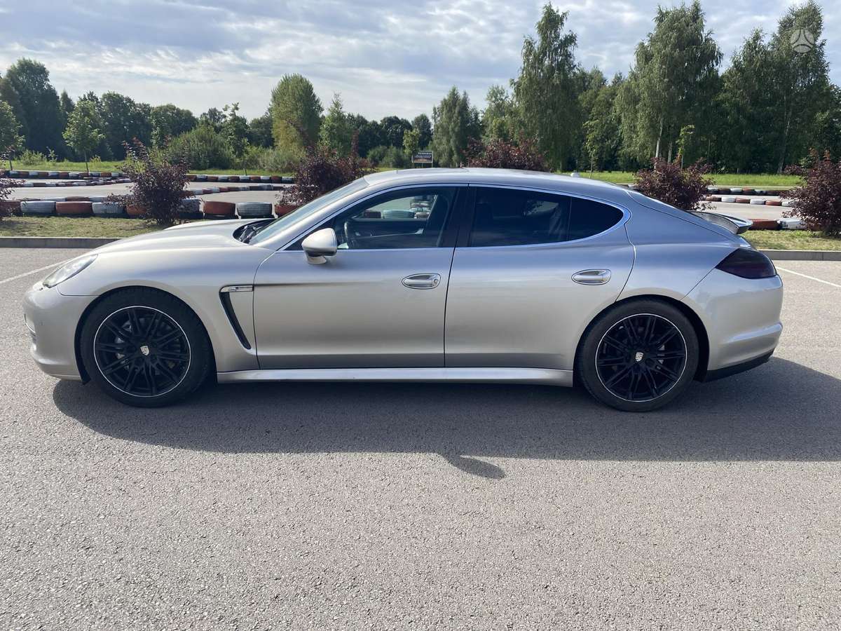 Porsche Panamera, 4.8 l., Хэтчбек