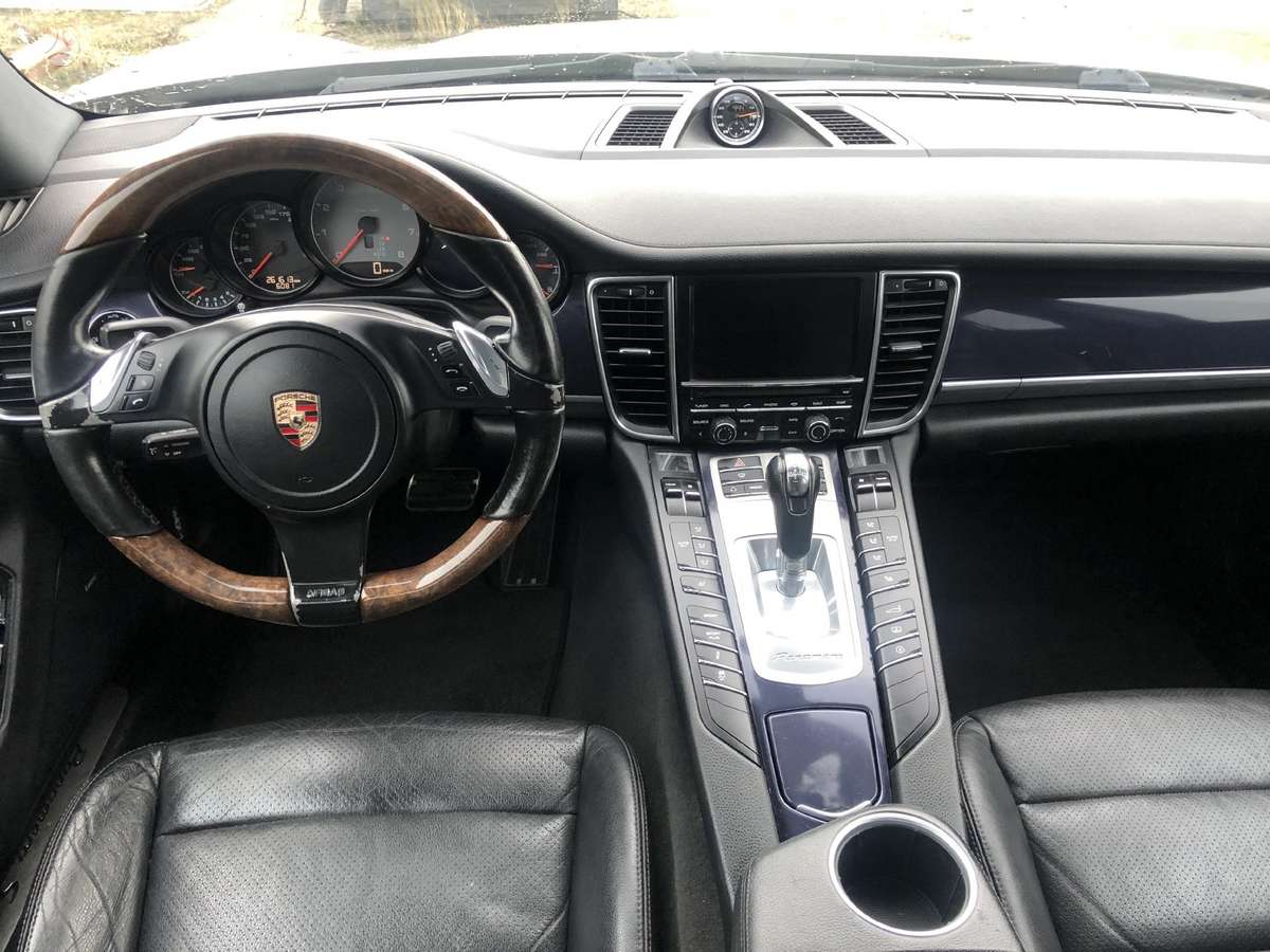 Porsche Panamera, 4.8 l., hatchback