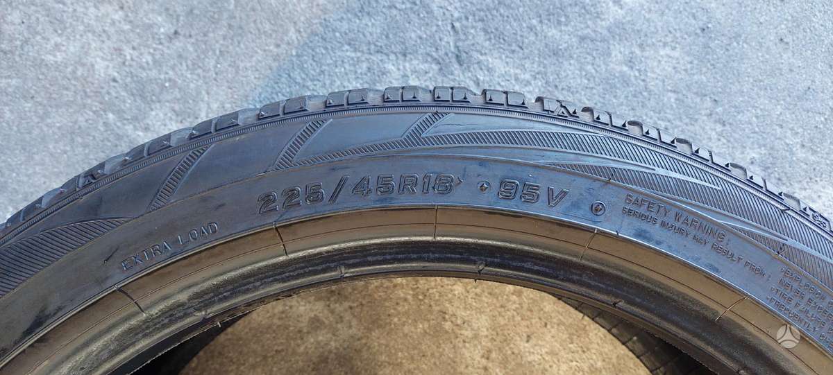 Falken, winter 225/45 R18