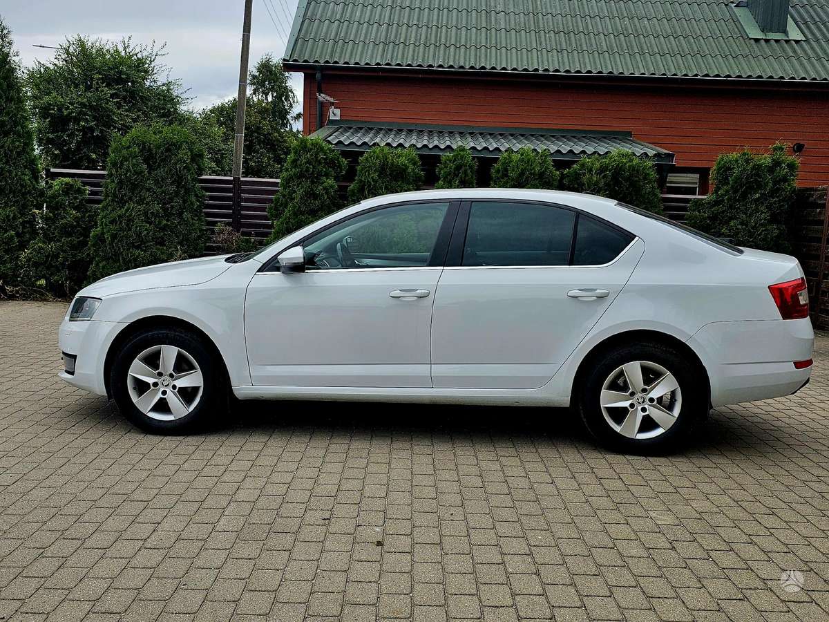 Skoda Octavia, 1.6 l., hatchback