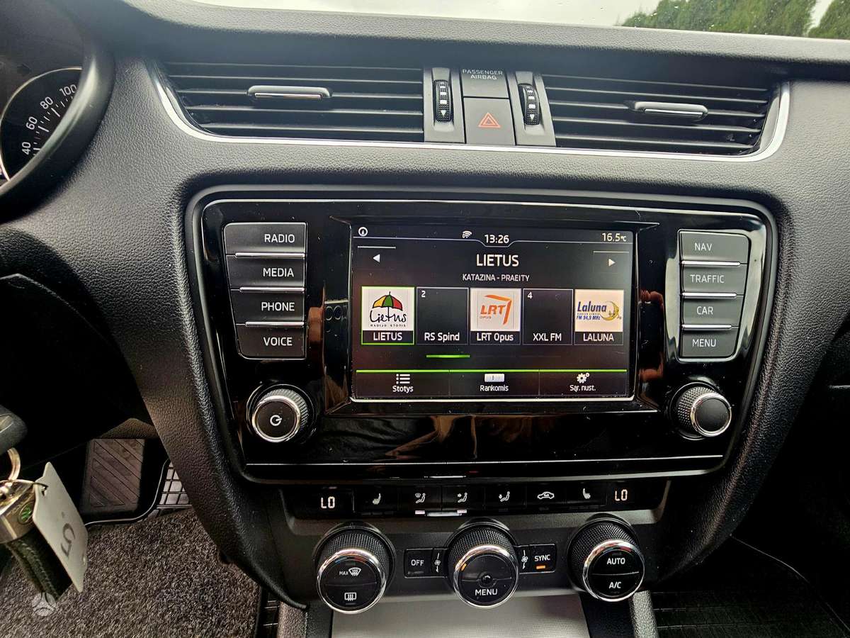 Skoda Octavia, 1.6 l., hatchback