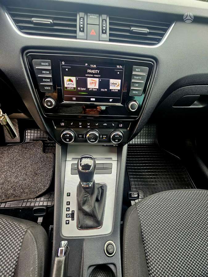 Skoda Octavia, 1.6 l., hatchback