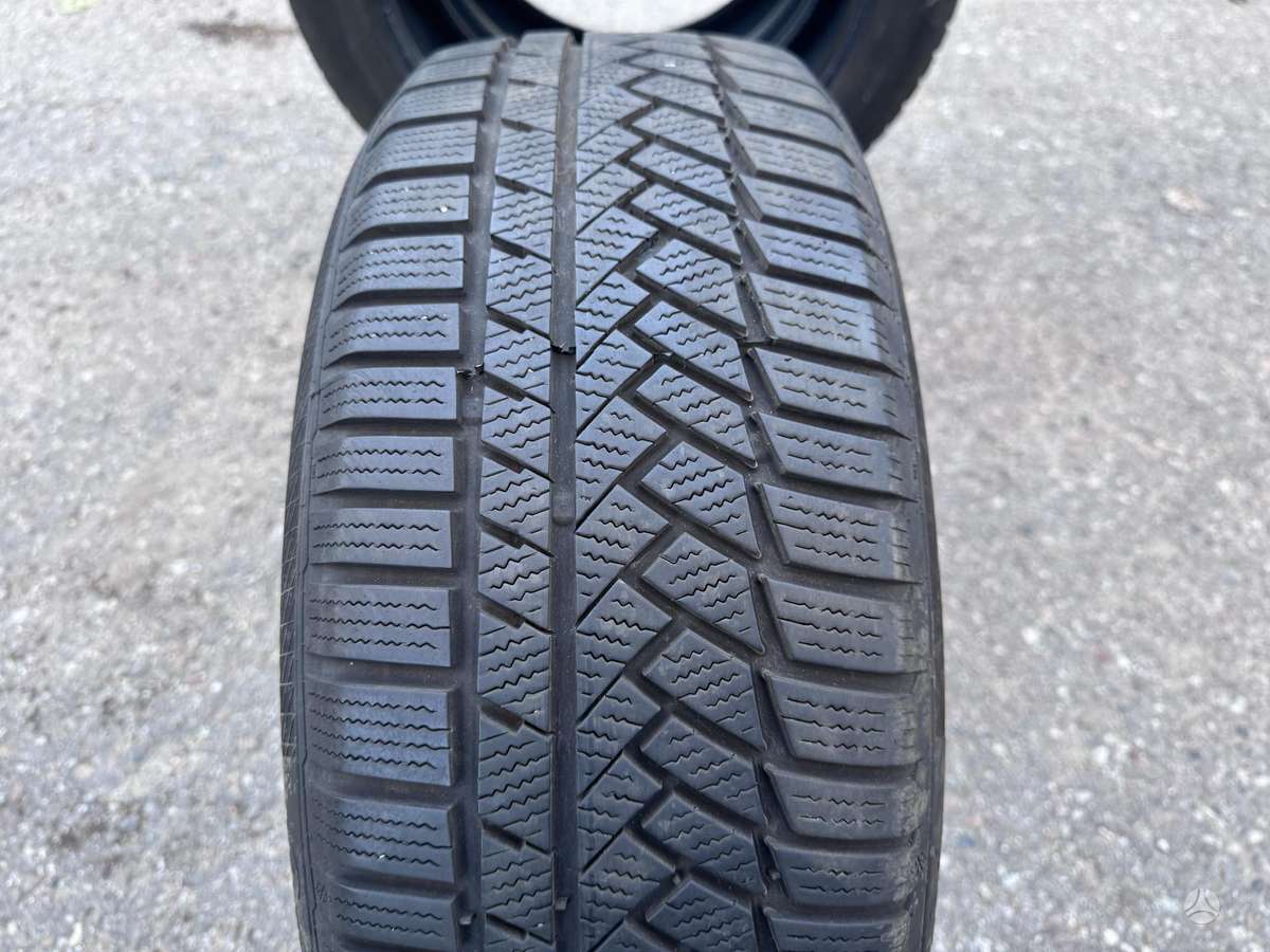 Continental TS850P, universalios 215/55 R18