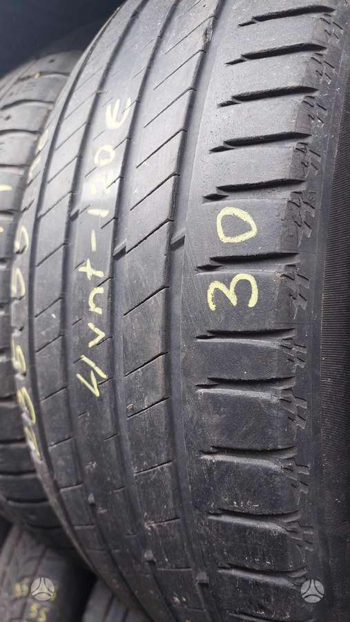 Continental Michelin Bridgestone, vasarinės 235/55 R18