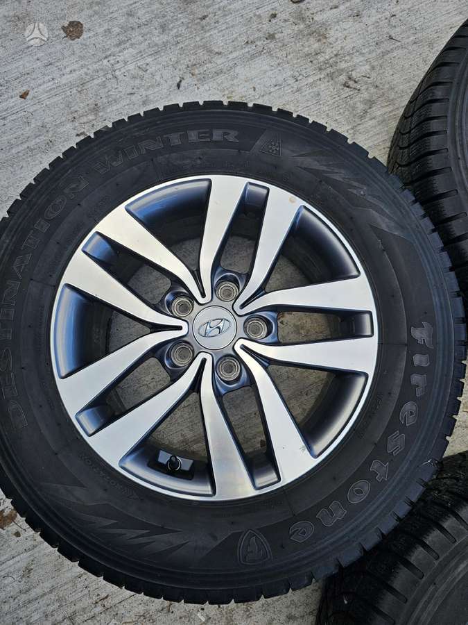 Hyundai, lengvojo lydinio, R16