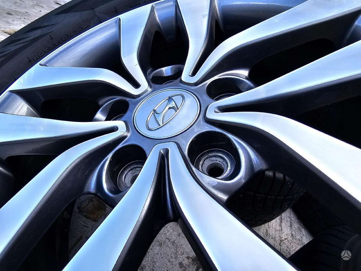 Hyundai, lengvojo lydinio, R16