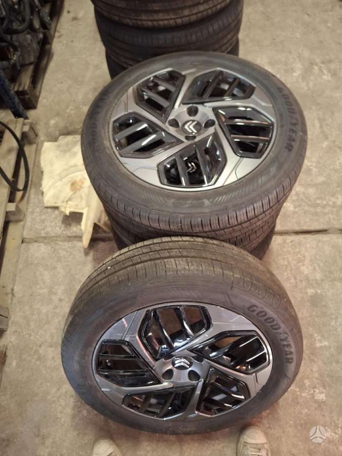 Peugeot 208, light alloy, R17