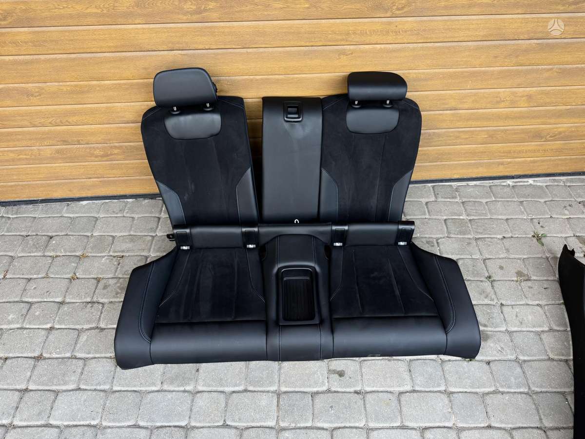 BMW M2, pilnas salonas, interior parts