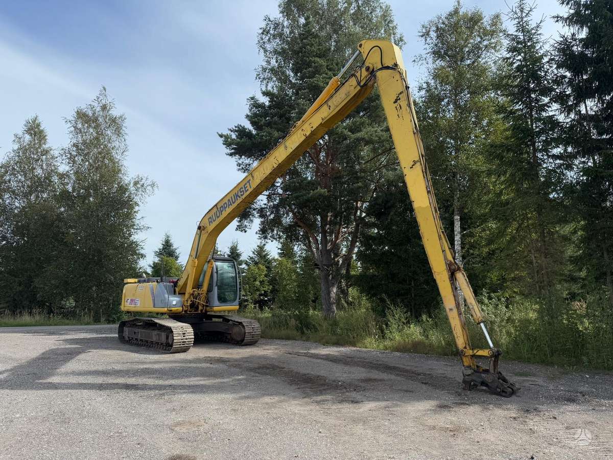 New Holland E 215+16.5M BOOM, excavator