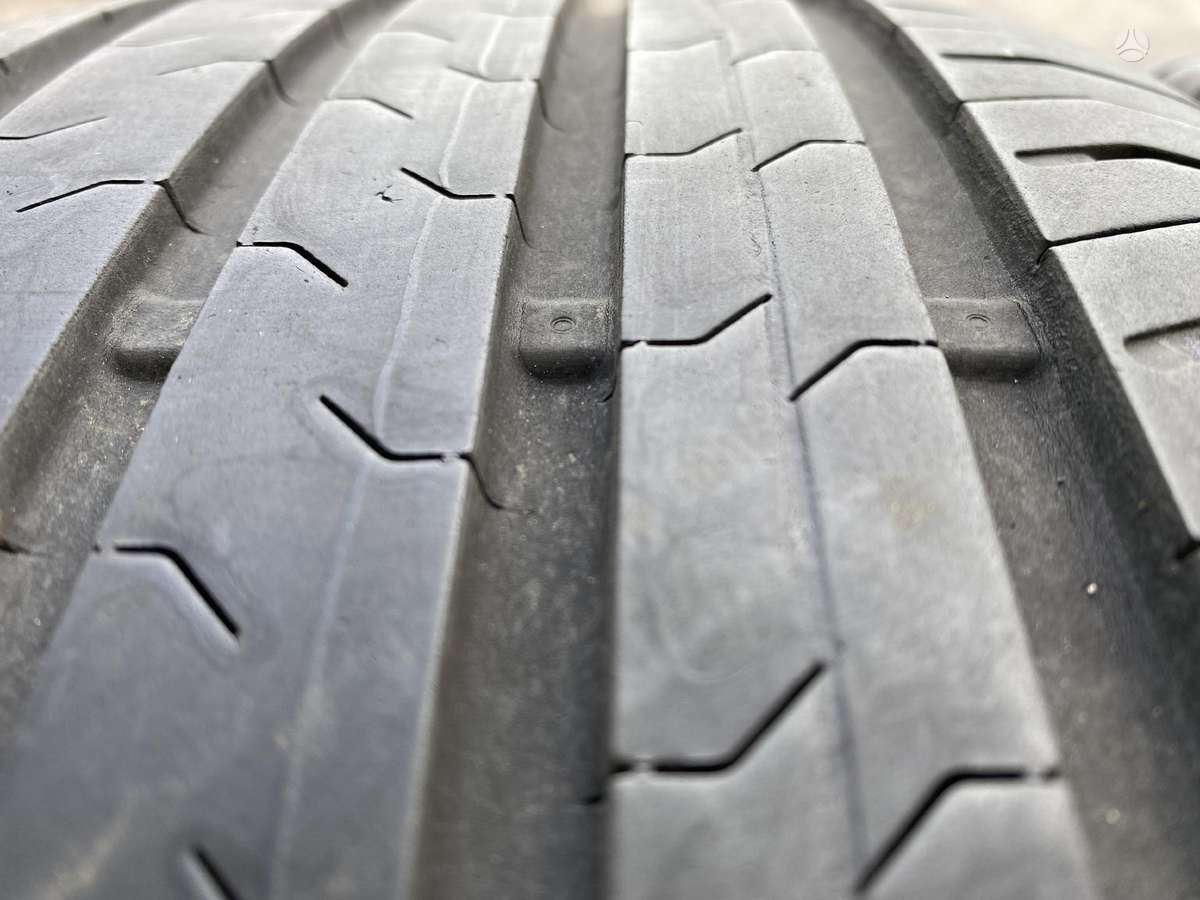 Continental EcoContact5, vasarinės 215/55 R17