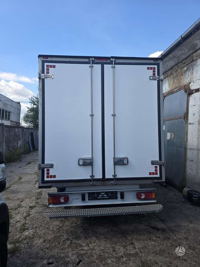 Fiat Ducato, krovininiai mikroautobusai