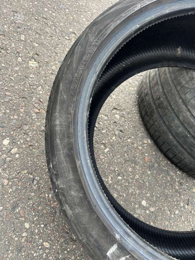 Vredestein, летние 275/35 R20