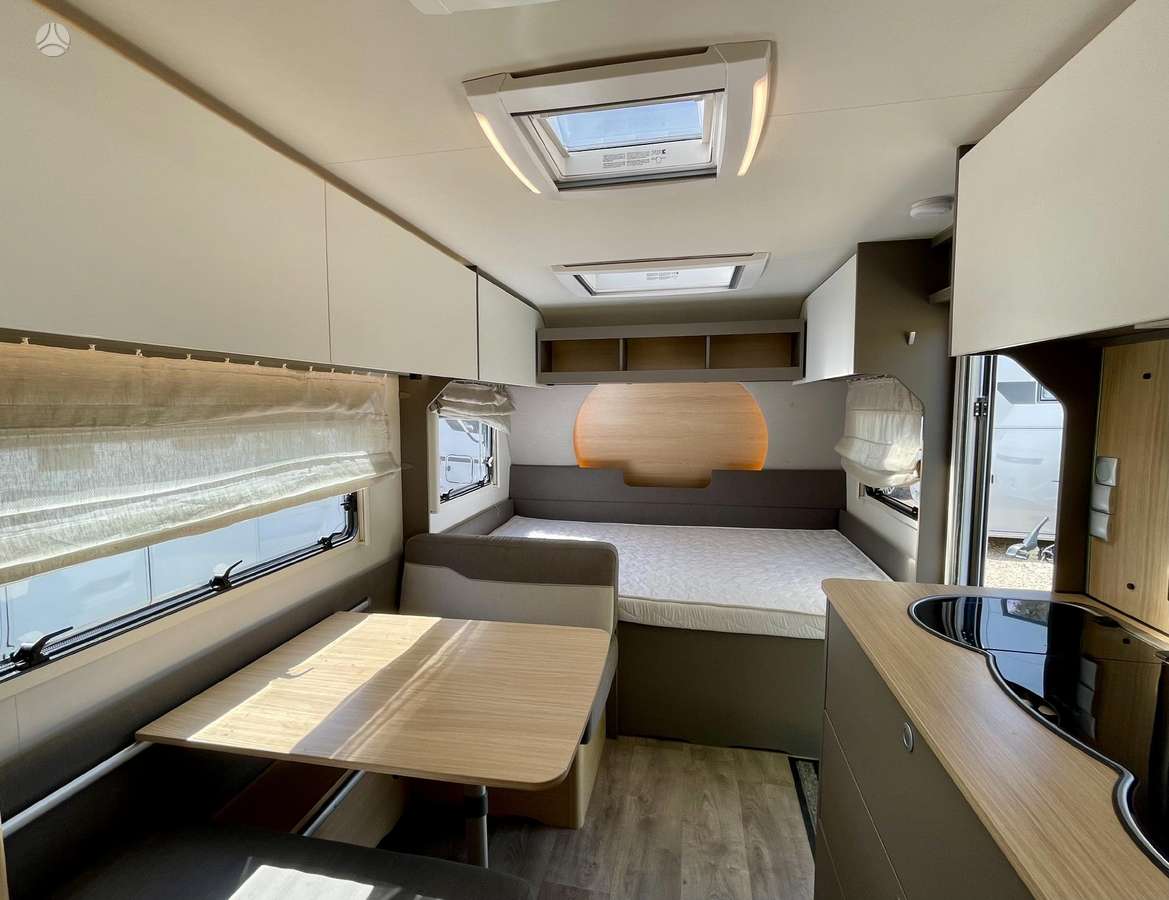LMC TANDERO 500, кемперы