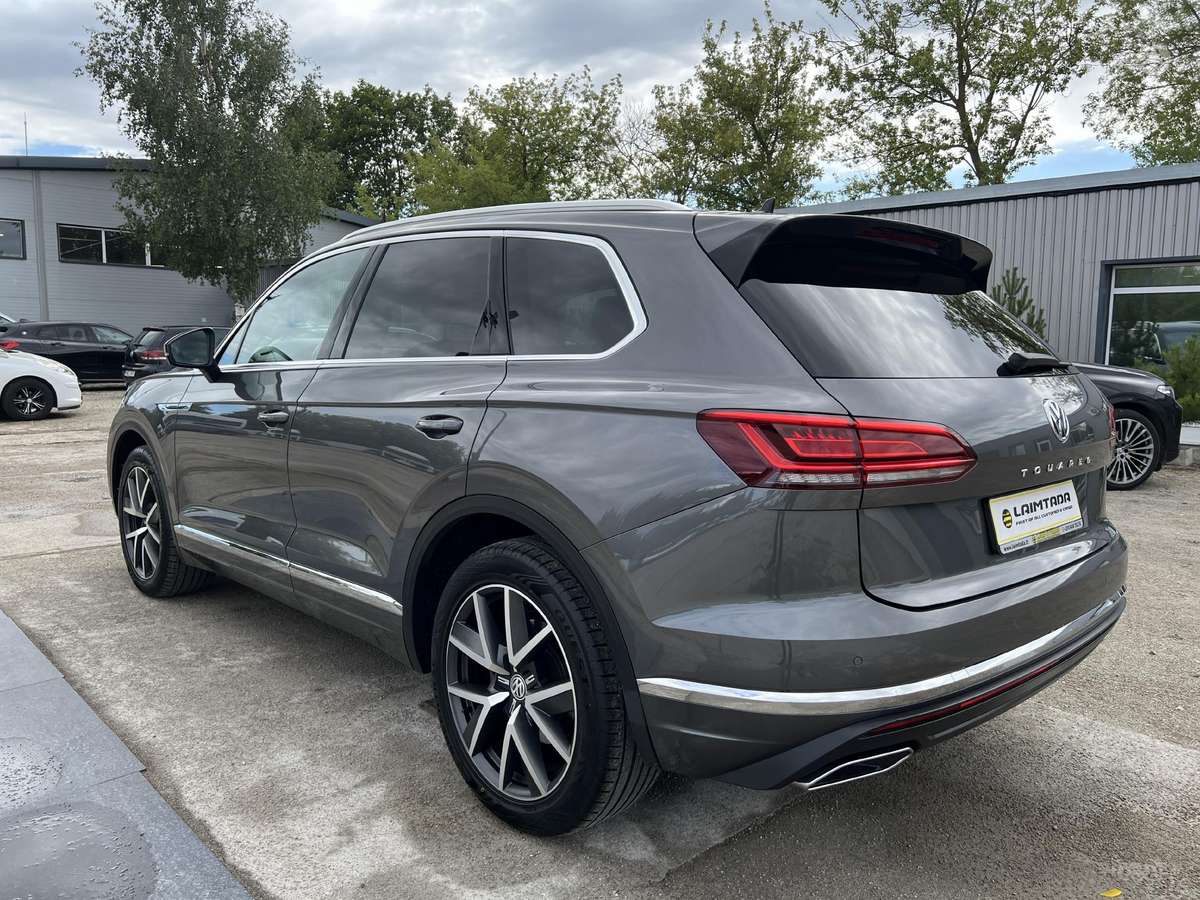 Volkswagen Touareg - 6