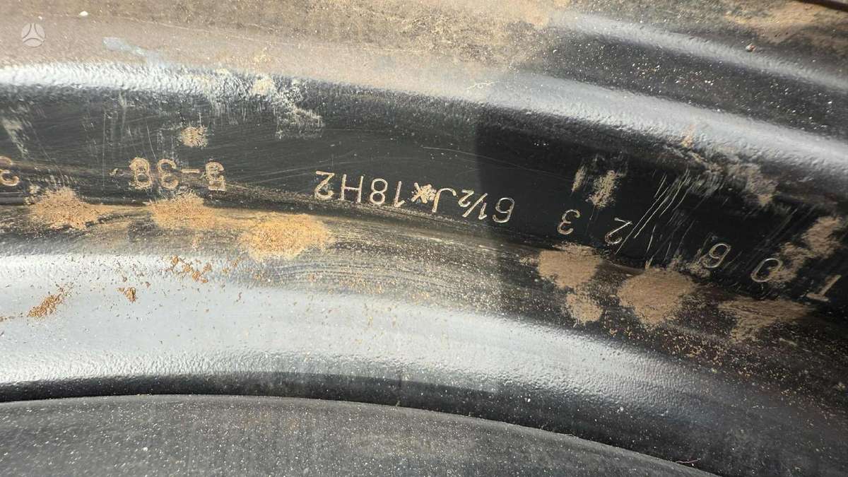 Renault, plieniniai štampuoti, R18