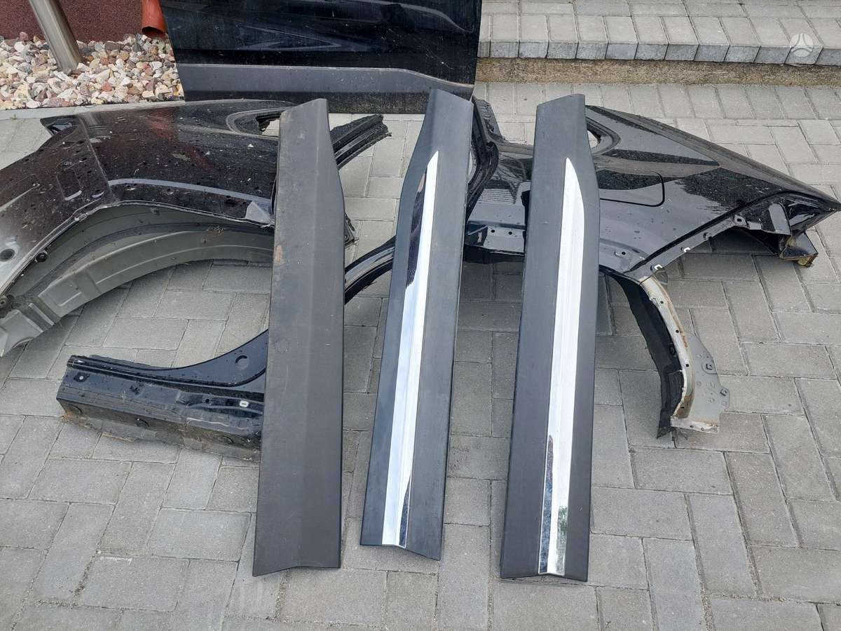 Toyota RAV4 kėbulo dalys