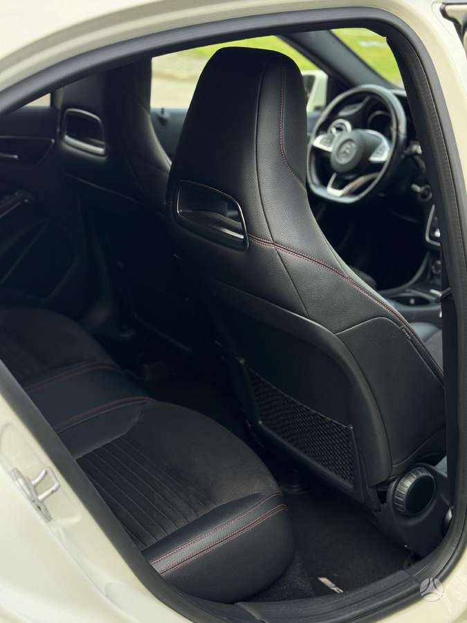 Mercedes-Benz A200, hečbekas