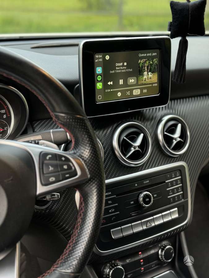 Mercedes-Benz A200, hečbekas