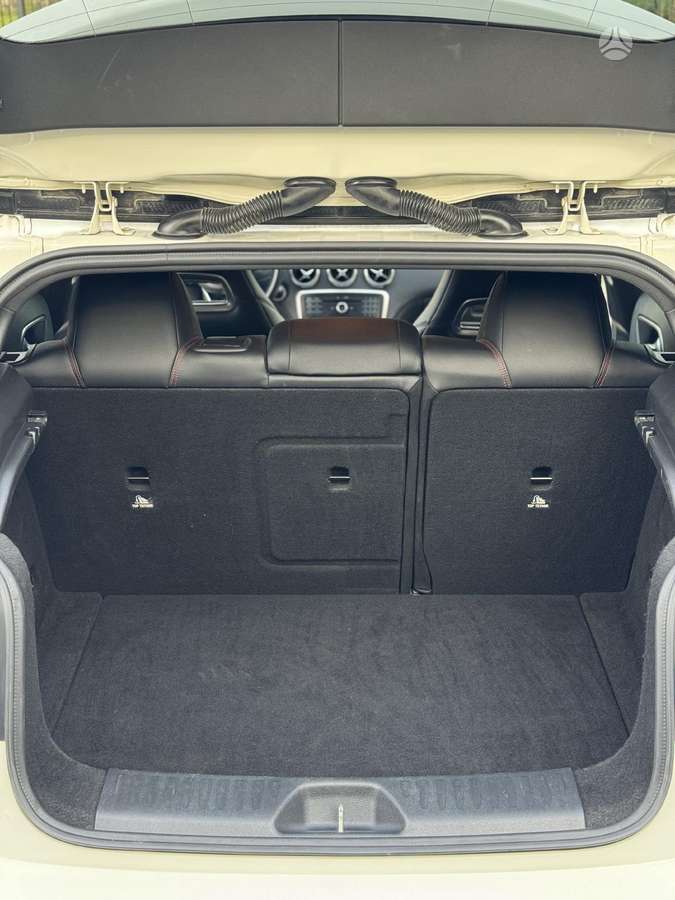 Mercedes-Benz A200, hečbekas
