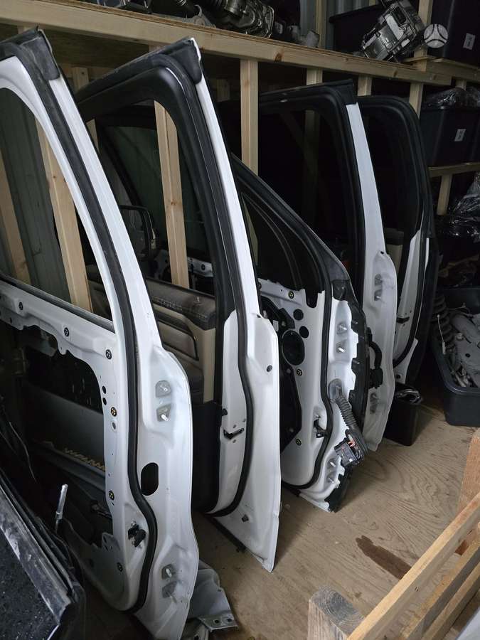 Dodge Ram šasijas detaļas