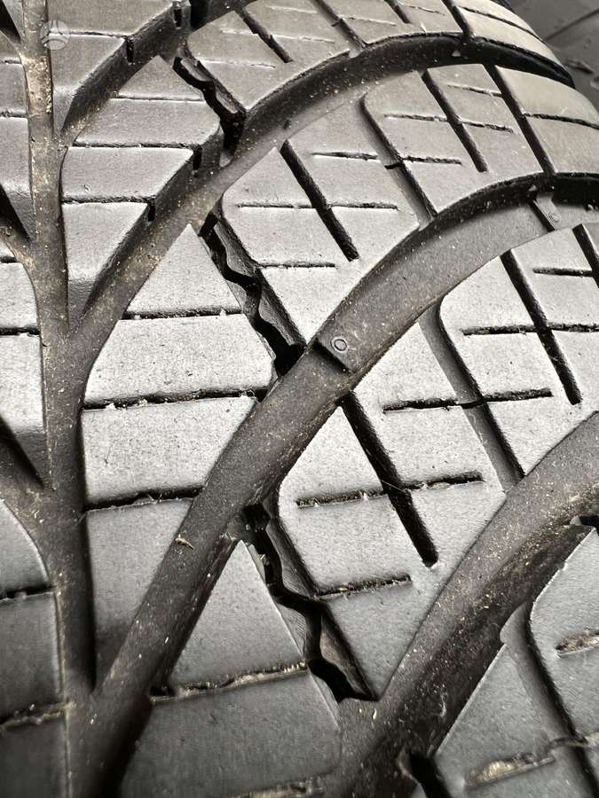 Goodyear Vector4S GEN3 2023m, всесезонные 215/60 R17